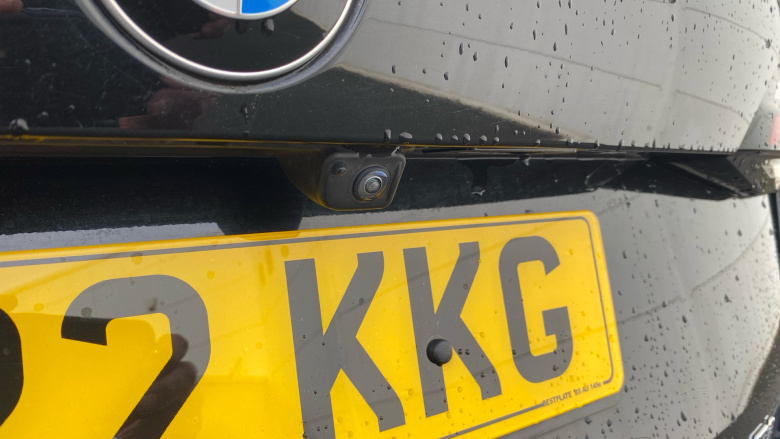 BMW 2 Series 220i MHT Luxury 5dr DCT Petrol Hatchback